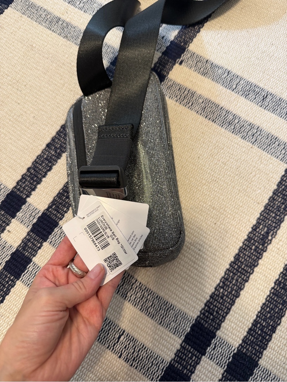 Lululemon Belt Bag - Picture 2 of 7